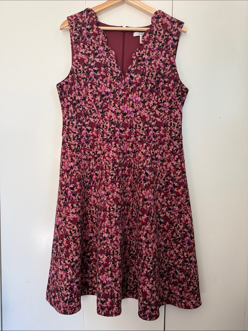 Scalloped V-Neck A-Line Pink Floral Midi Dress 12 Office Workwear Feminine